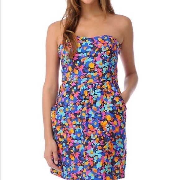 STS Blue Strapless Mini Dress Size XS - Picture 1 of 9